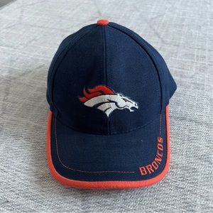 Vintage 2000s Y2K Logo Athletic NFL Football Denver Broncos Men’s Navy Blue Hat